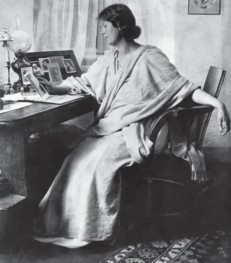 Isadora in Philippsruh bei Bayreuth 1904 Dir liegt das Publikum zu Füßen du - фото 24