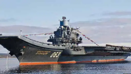 Тяжелый авианесущий крейсер Адмирал флота Советского Союза Кузнецов В 1951 - фото 30