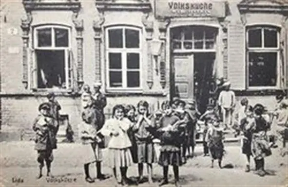 Приют для еврейских детей в Лиде 1917 год Старинная открытка Источник - фото 15