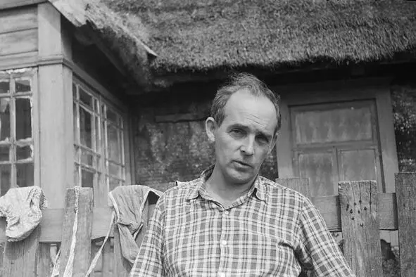 и Лева летом на даче Счастливые дни Таня и Лева на юбилее тети Раисы - фото 15