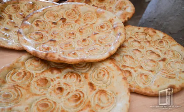 Lochira bread It is a kind of ancient bread baked in Tashkent for weddings - фото 9