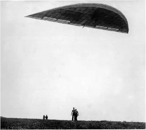 БИЧ2 на состязаниях в Коктебеле В мае 1924 г БИ Черановский создал новый - фото 59