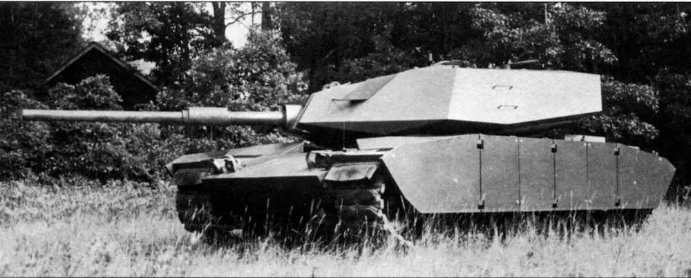 Опытный образец танка Супер М60 вверху и внизу М60А3 TTS С 1979 года - фото 42