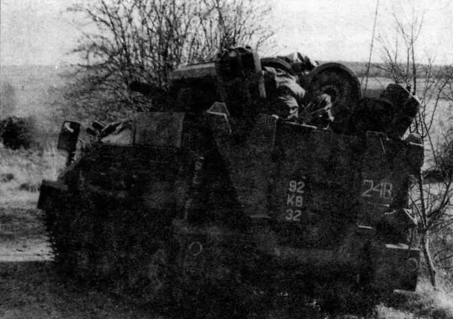 БРЭМ Самсон 1318го Королевского гусарского полка во время тактических - фото 50