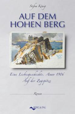Stefan König Auf dem hohen Berg обложка книги