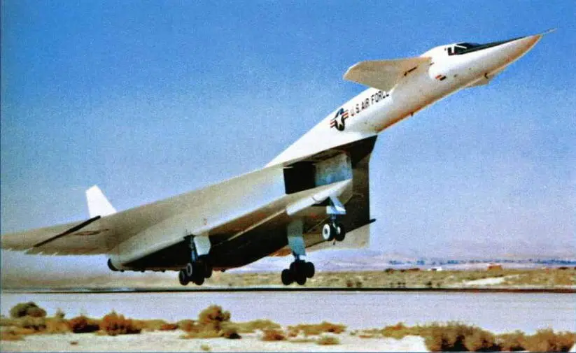 Фотография самолета NORTH AMERICAN ХВ70 Valkyrie Из архива Ильдара - фото 4