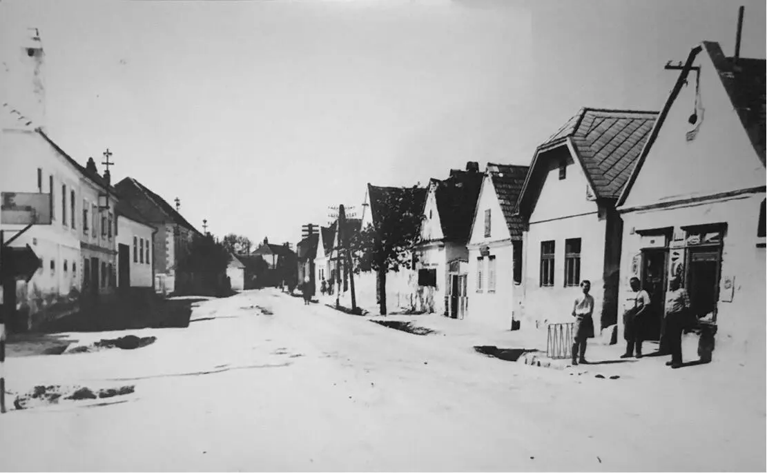 СанктМаргаретен 1957 рік Тривожні передчуття розвіяв ранок власне як і - фото 3