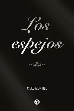 Cielo Montiel Los Espejos обложка книги