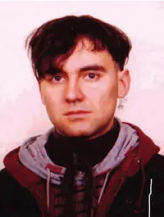 Passbild Mitte der 90er Jahre Geralf Pochop 1964 geboren und aufgewachsen in - фото 4
