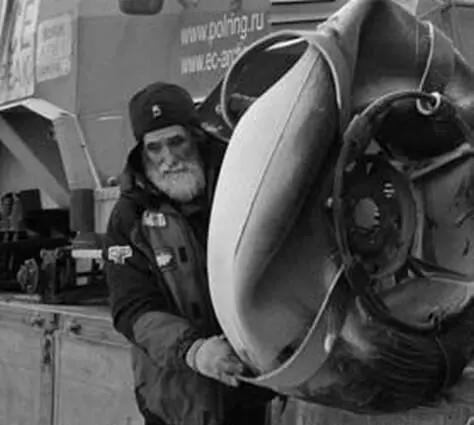 Владимир ЧУКОВ во время экспедиции Полярное кольцо2014 Новый Уренгой - фото 28