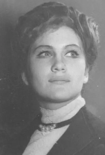 Преподавала у нас Светлана Леонидовна Собинова дочь известного русского певца - фото 27