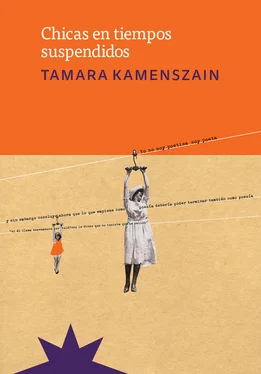 Tamara Kamenszain Chicas en tiempos suspendidos обложка книги