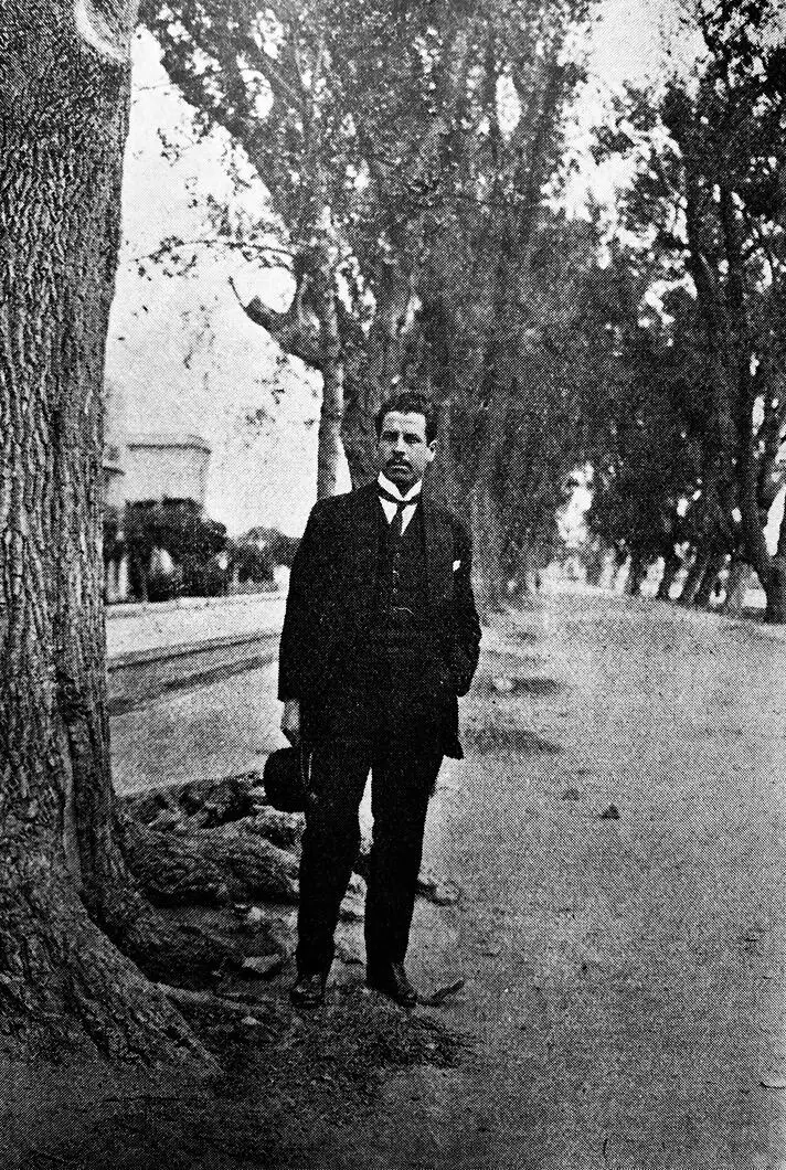 He aquí de cuerpo entero a Ramón López Velarde Es el retrato que preferimos - фото 5