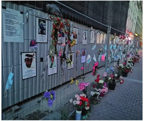 Стихийный мемориал в память о врачах умерших от COVID19 СанктПетербург - фото 10
