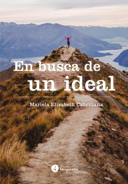 Mariela Elizabeth Cabrillana En busca de un ideal обложка книги