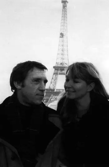 С Мариной Влади в Париже 1977 Таганская площадь в день похорон В Высоцкого - фото 51