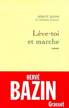 Hervé Bazin Lève-toi et marche обложка книги