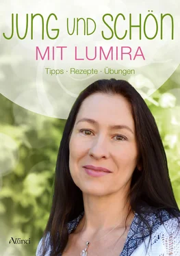 Lumira Jung und schön mit Lumira обложка книги