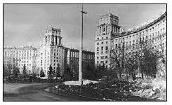 82 См с 183 Маркиз де Кюстин чутко уловил обе эти потребности Ему - фото 88