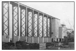 84 В К Олтаржевский Главный вход на ВСХВ 1937 Разобран в этом же году и - фото 95