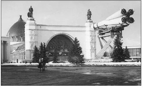 88 В С Андреев И Г Таранов Павильон Механизация 1954 Сейчас - фото 99
