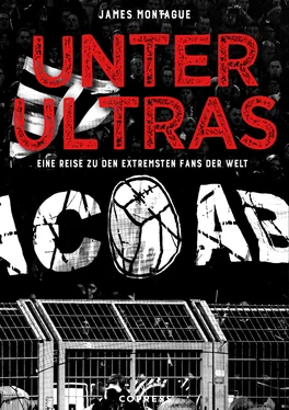 James Montague Unter Ultras обложка книги