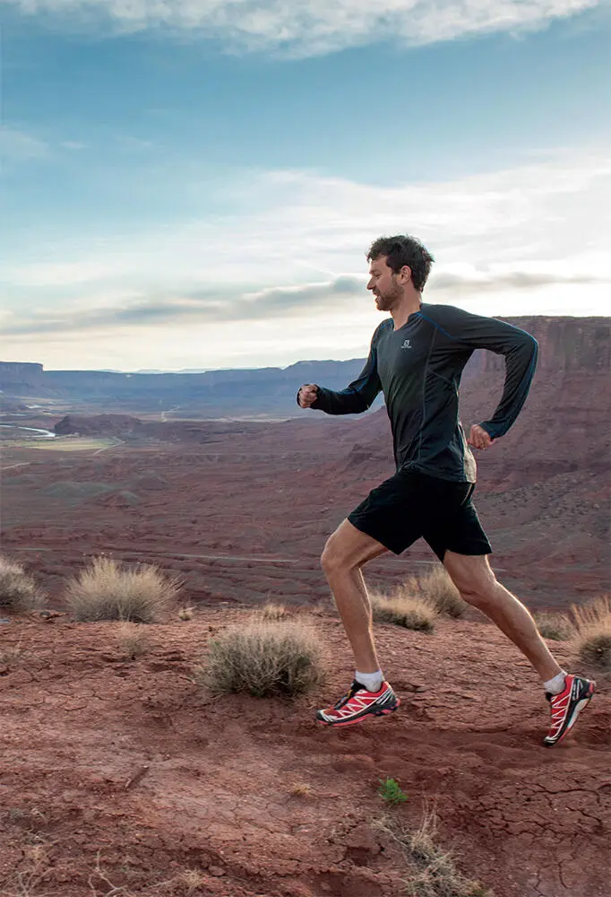 Der französische Ultramarathonläufer François dHaene beim Moab 100 Endurance - фото 4