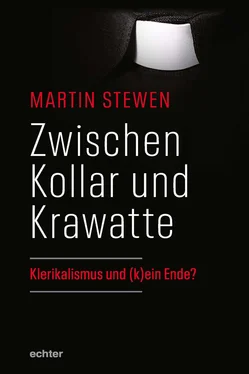 Martin Stewen Zwischen Kollar und Krawatte обложка книги