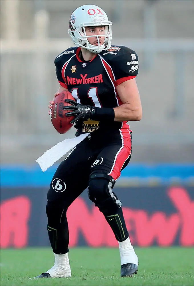 Der Quarterback des erfolgreichsten deutschen Teams dem elfmaligen Meister New - фото 33