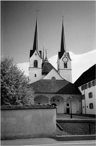 Vom romanischen Bau der Klosterkirche Muri aus dem 11 Jahrhundert ist mit - фото 6