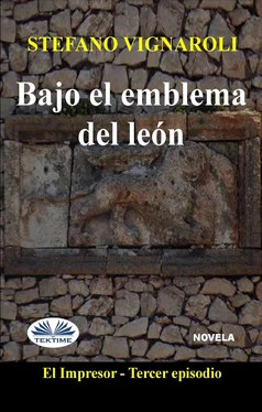 Stefano Vignaroli Bajo El Emblema Del León обложка книги