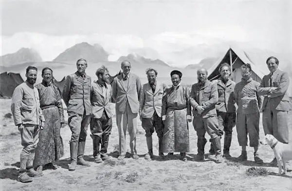 Фотографии из экспедиции Эрнста Шеффера в 1938 году в Лхасу Обратный рейс - фото 3