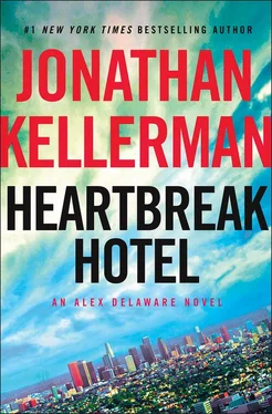 Jonathan Kellerman Heartbreak Hotel обложка книги