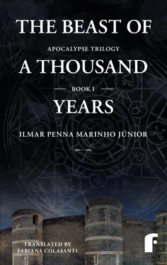 Ilmar Penna Marinho Junior The beast of a thousand years обложка книги