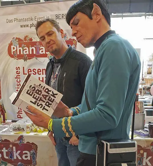 German Spock Jens Dombek mit unseren Chefredakteur und Herausgeber Björn Sülter - фото 16