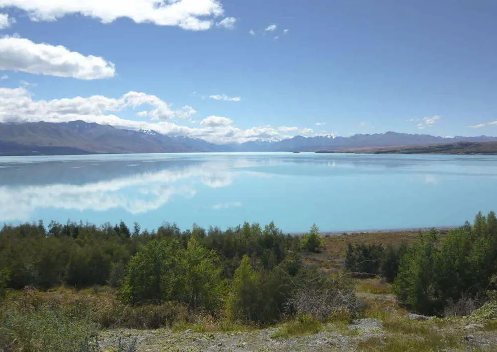 Atemberaubende Szenerie Lake Tekapo vor den Southern Alps Mehrere hundert Seen - фото 82