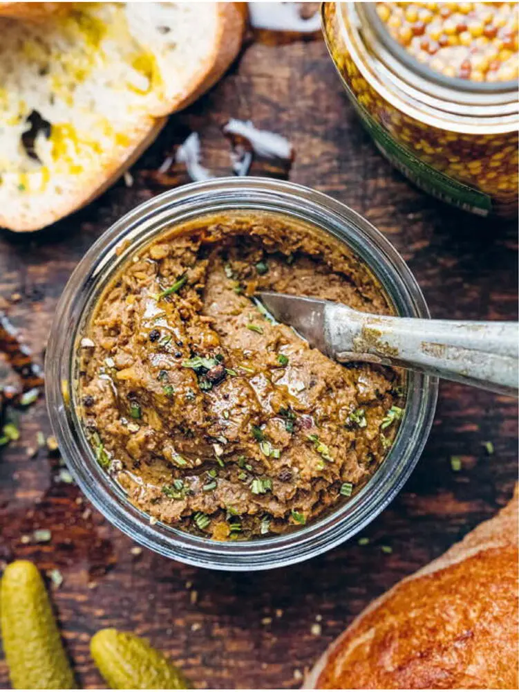 FAUX GRAS Foie gras ist eine sehr nichtvegane französische - фото 19