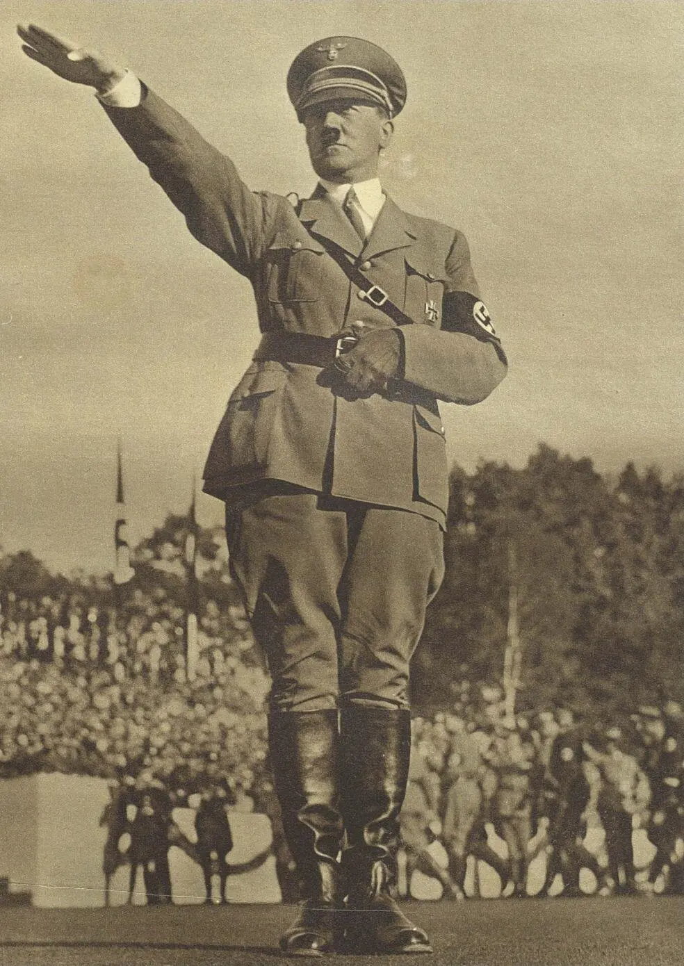 Stramme Idealhaltung gewichste Stiefel Hitler demonstriert den deutschen - фото 5