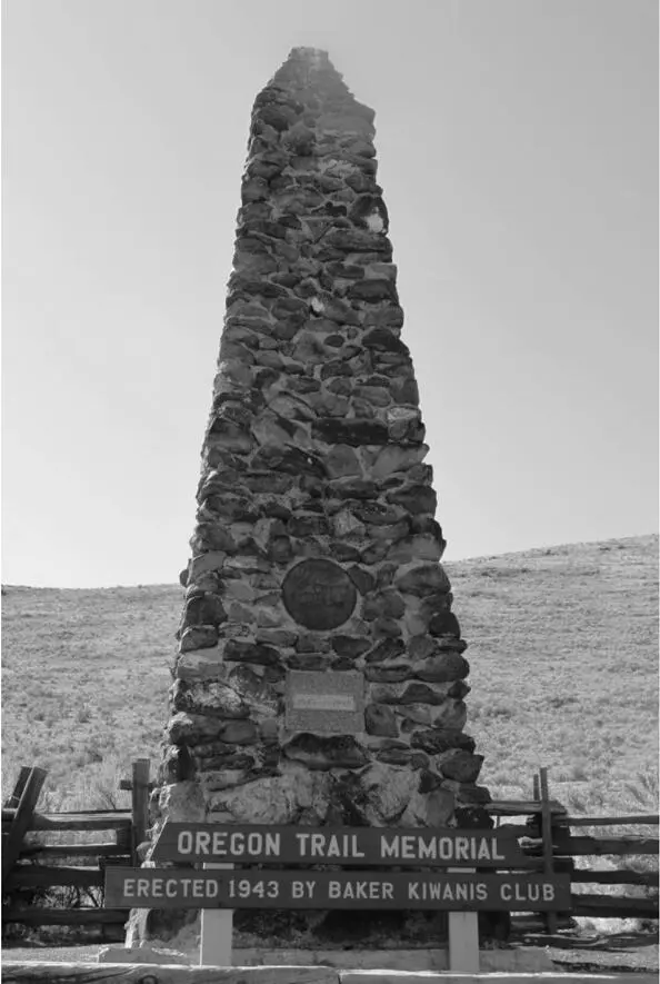 Das Oregon Trail Memorial erinnert an den schweren Weg nach Westen Ein erstes - фото 10