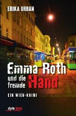 Erika Urban Emma Roth und die fremde Hand обложка книги
