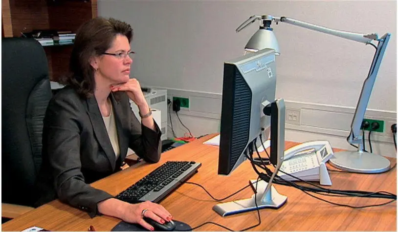 Konnte mit Krediten aus den USA ihrem Land eine Atempause verschaffen Alenka - фото 24