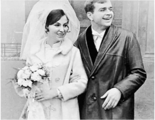 Glückliche Tage Hochzeit mit Anny Geiger im Oktober 1938 Amon Franz Göth - фото 12