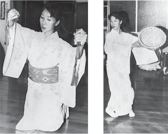 Fotos 4 und 5 Traditioneller königlicher Tanz Ukansen Odori auf Okinawa - фото 10