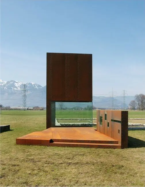 Abb 4Blick auf die implantierte begehbare Skulptur aus CORTENStahl von - фото 6