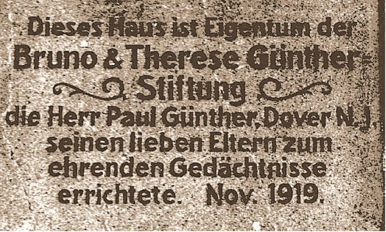 Bild 29 Gedenktafel am Geburtshaus Paul Guenthers in Geithain 110 - фото 32