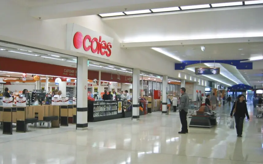 Im Coles Supermarkt Die Geisterhand ist Kundenhand der Kunde kassiert sich - фото 8
