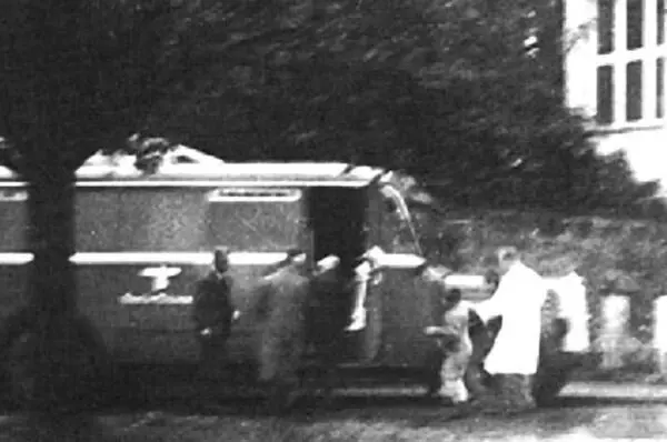 Die letzte Fahrt heimlich fotografiert 1941 Beispiel eines Rundschreibens - фото 2