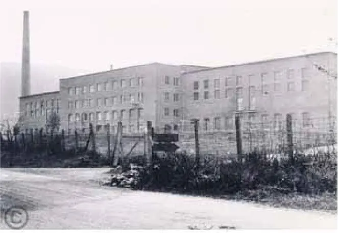 Im Rohbau erstellte Werksanlage der Firma Bruns Apparatebau ab Oktober 1944 - фото 2