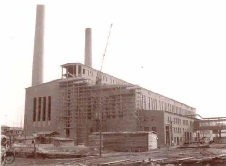 Im Bau befindliche Heizzentrale des Rhumspringer SchickertWerkes April 1945 - фото 16