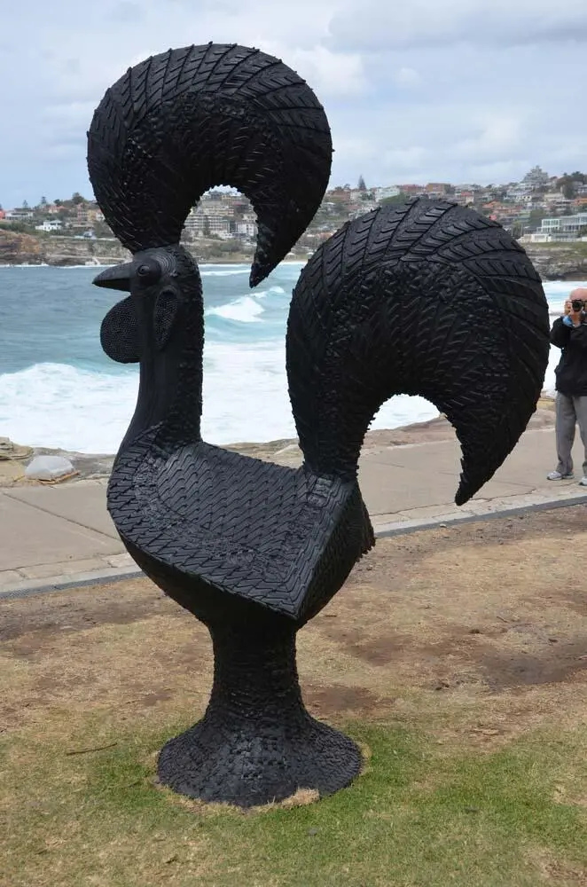 Sculptures by the Sea Surfer am Bondi Beach Gute zwei Stunden sollte man für - фото 8